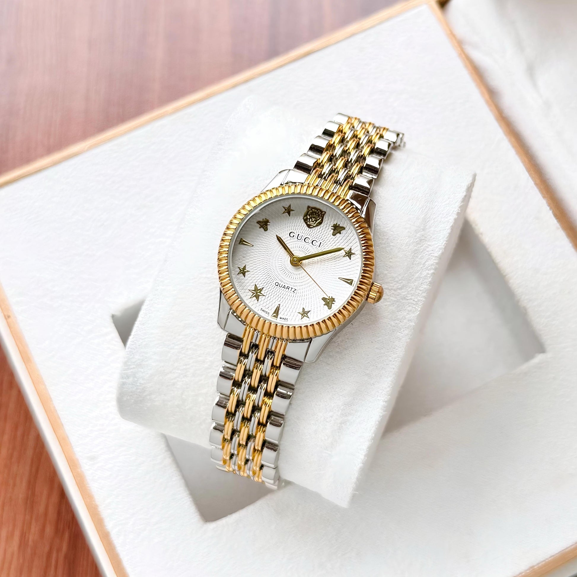GUCCI Patent Dial Series 32Mm
