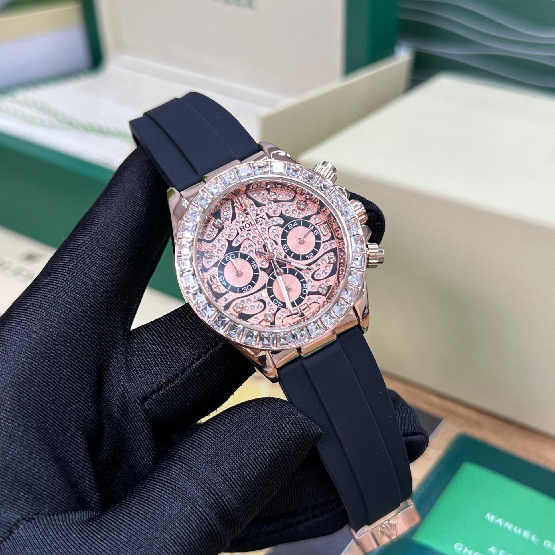 Rolex- EYE OF THE TIGER TIGER chronograph watch (ROSE GOLD)