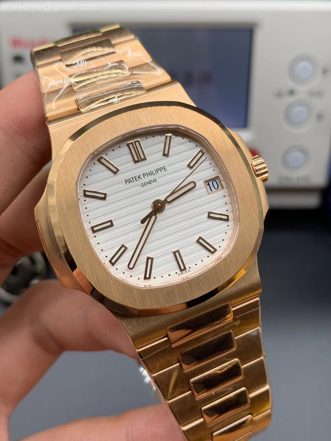 PATEK PHILIPPE Nautilus Mad Watch Qurtz Movement Rose Gold White Dated Watch For Men's
