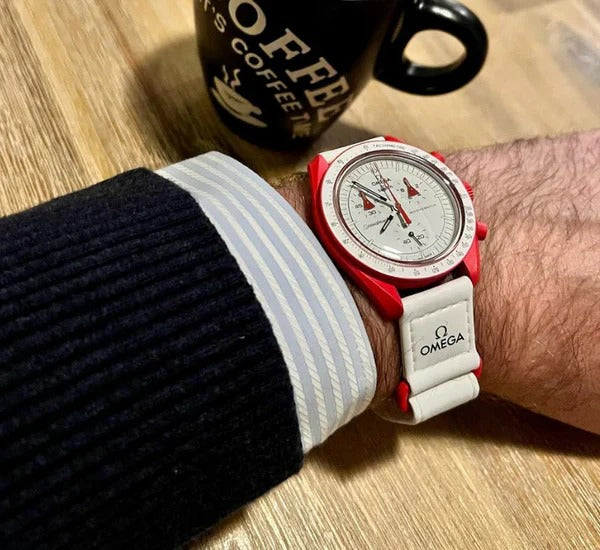 OMEGA X SWATCH MOONSWATCH Mission to Mars White Dial & Red Case/White Strap Bioceramic