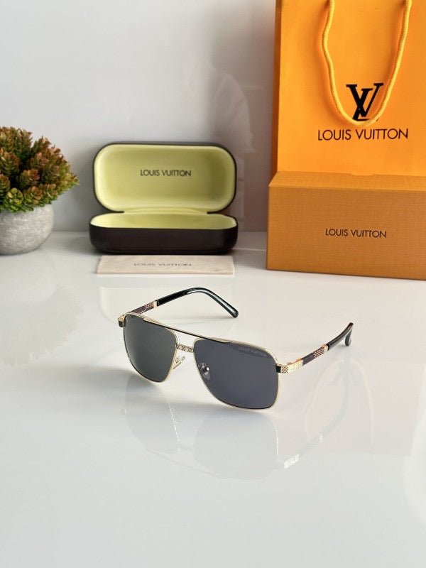 LOUIS VUITTON GOLD BLACK sunglasses WITH ORIGINAL BOX AND KIT