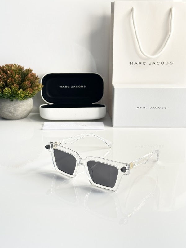Marc Jacobs Water Black sunglasses with original box and kit