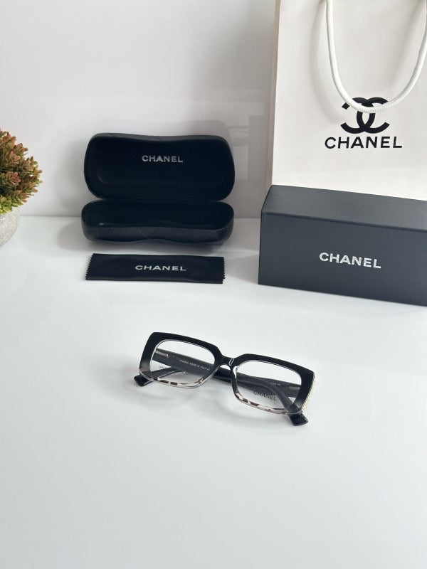 Chanel WMNS 3123 Tiger Black Frame