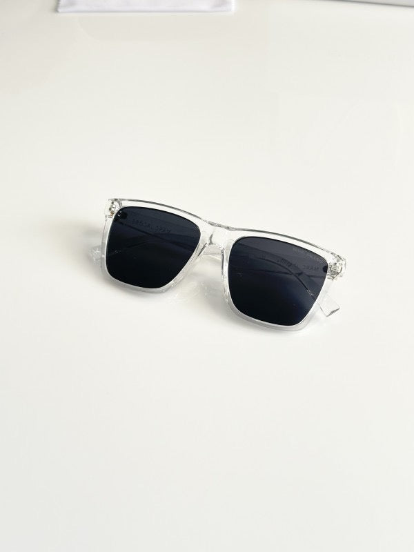 Marc Jacobs Water Black sunglasses with original box and kit