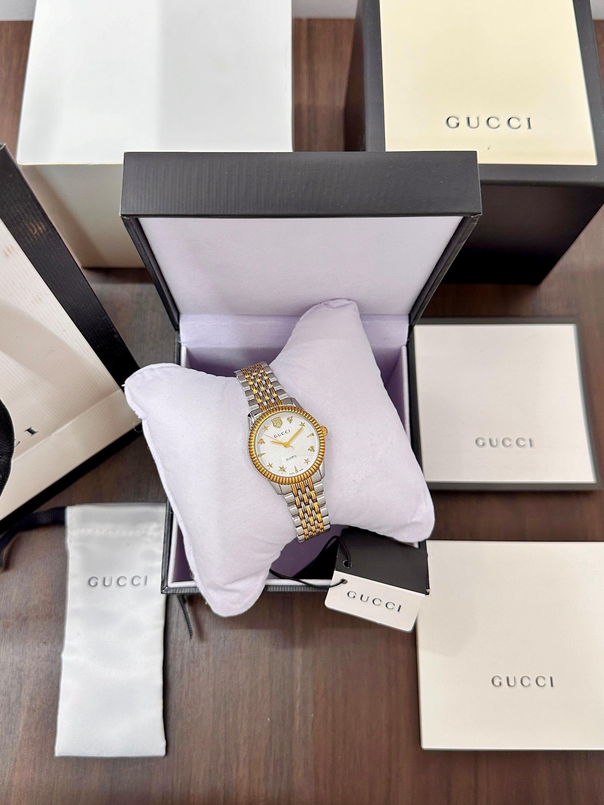 GUCCI Patent Dial Series 32Mm