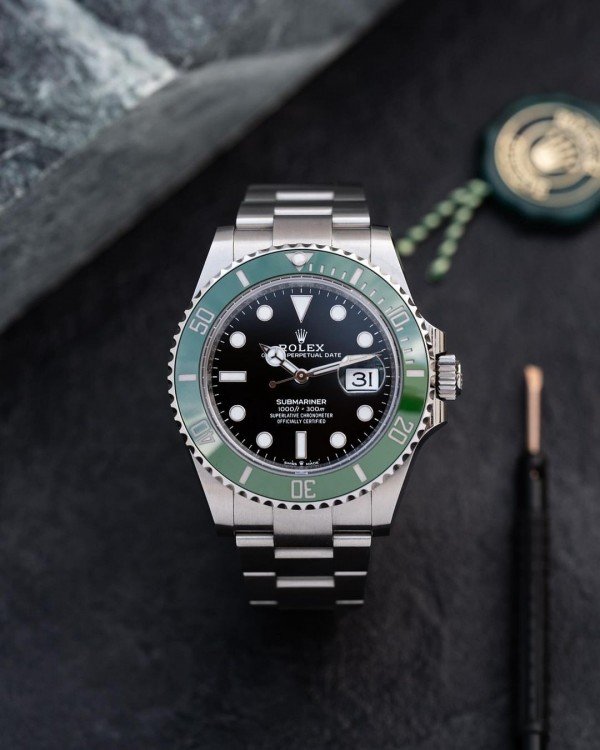 Rolex Oyster Perpetual Submariner (automatic)