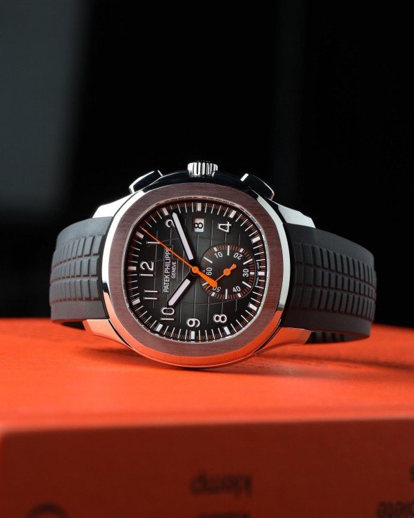 PATEK PHILLIPE AQUANAUT (AUTOMATIC)