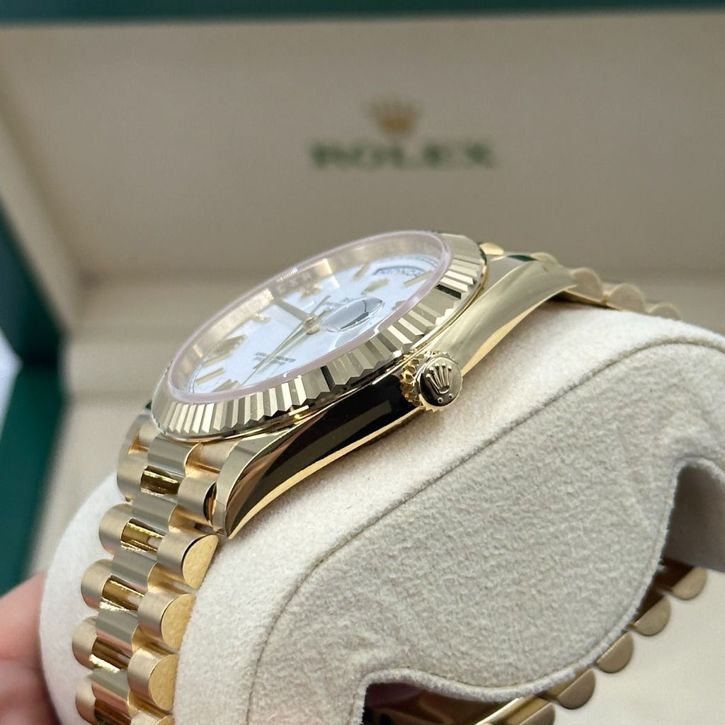 ROLEX OYSTER PERPETUAL Day-Date QUARTZ White Dial Men's Watch
