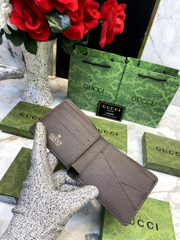 GUCCI BEE WALLET WITH  DUST BAG AND BOX