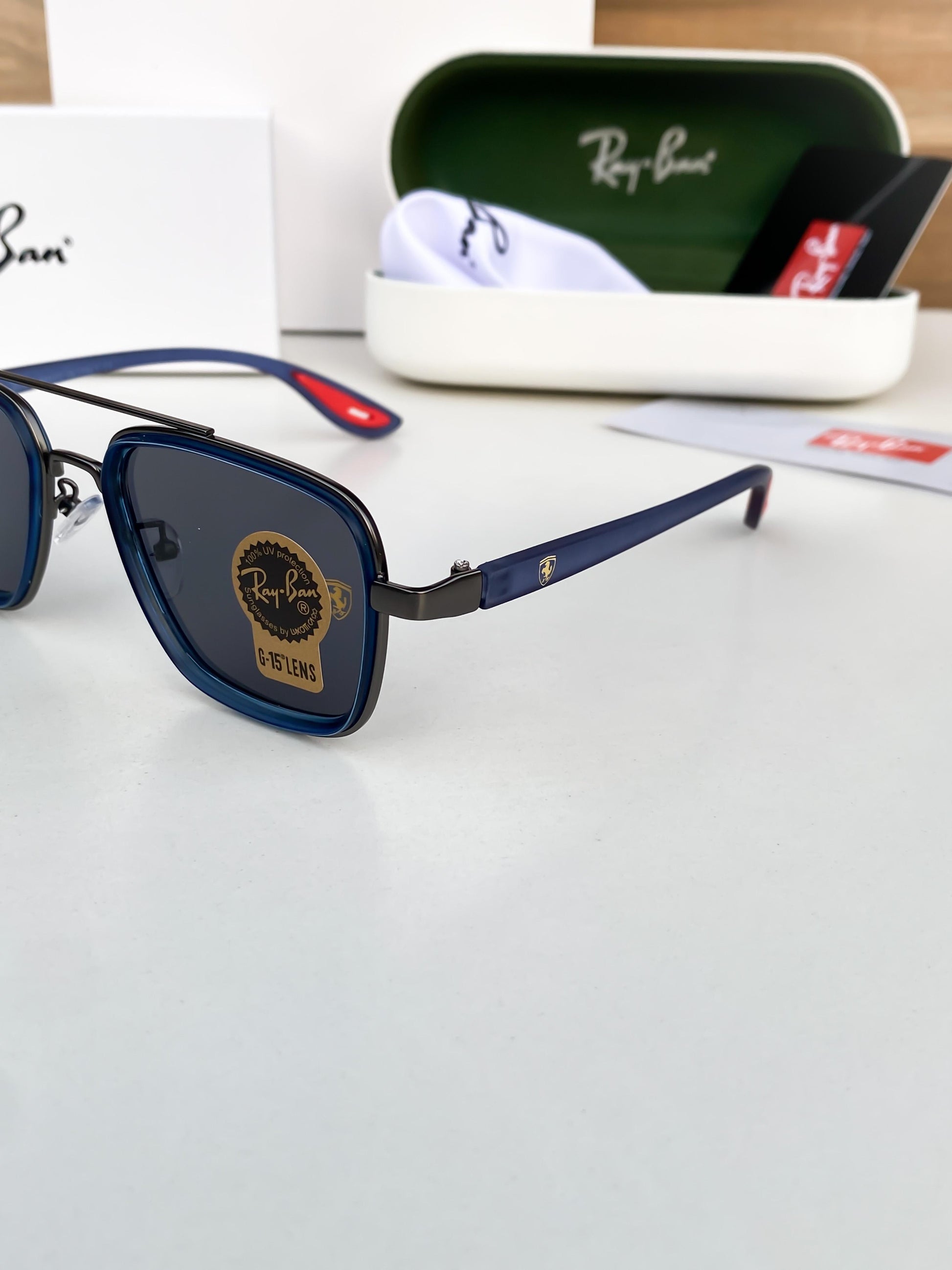 Rayban Sunglasses with original box and kit