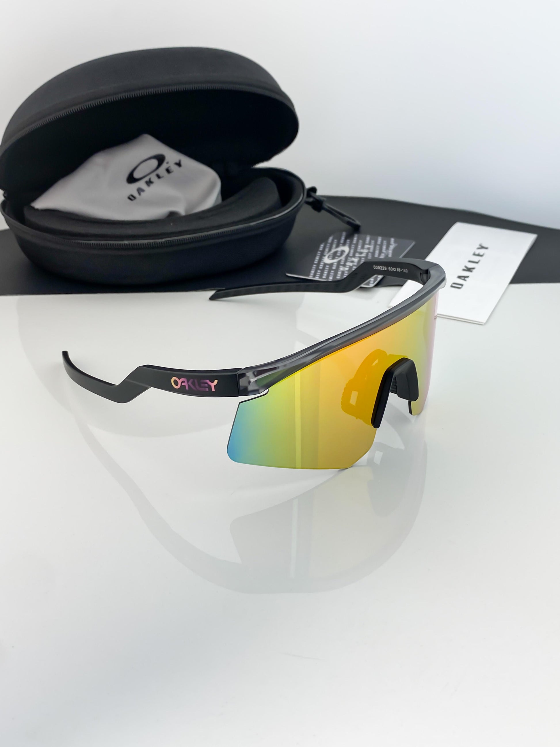 Oakley multicolour sunglasses with original box and kit