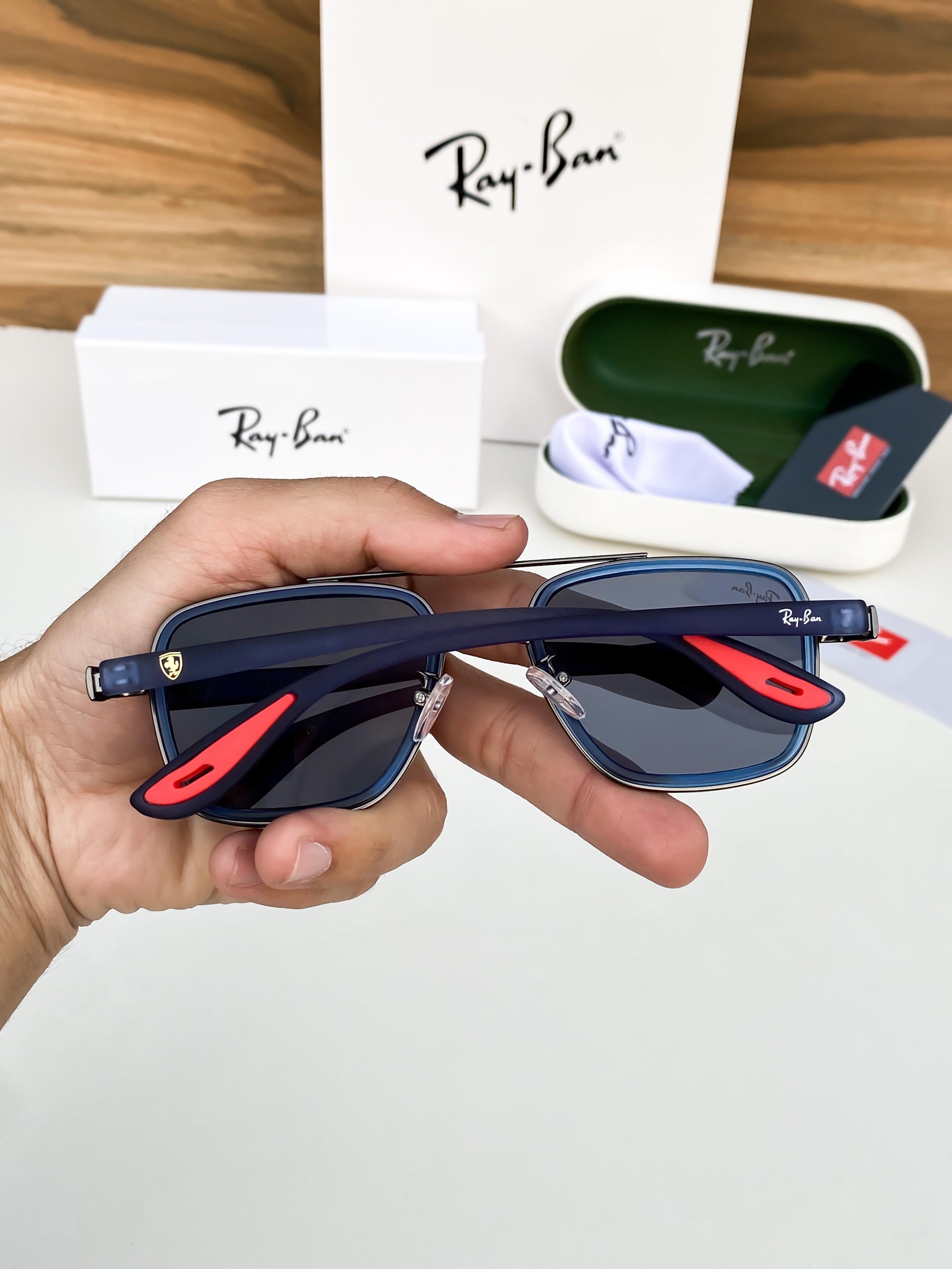 Rayban Sunglasses with original box and kit