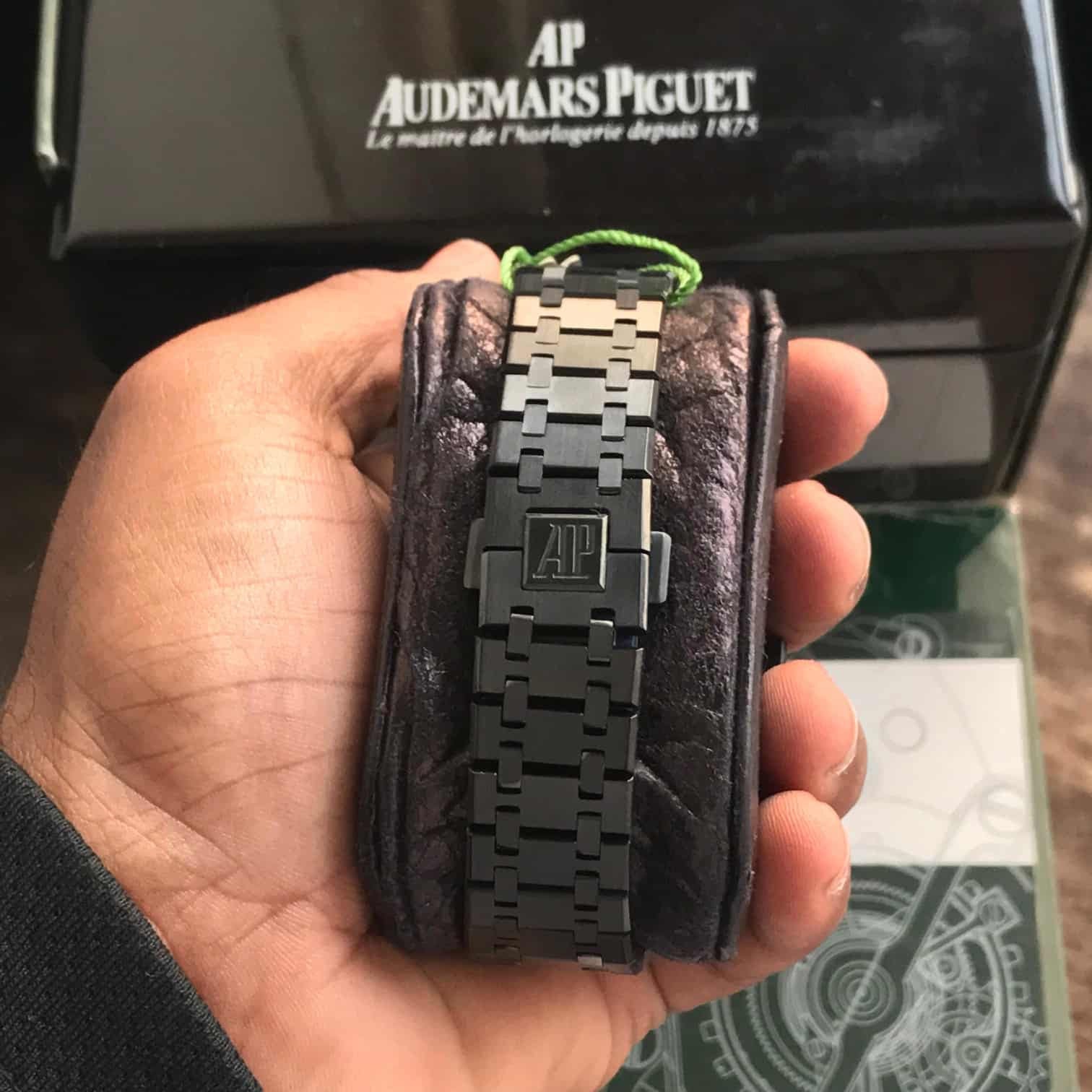 Audemars Piguet Royal Oak Full Black JAPAN 1ST (BATTERY MODEL)
