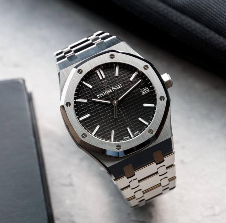 Audemars Piguet Royal Oak Silver Black JAPAN 1ST (BATTERY MODEL)