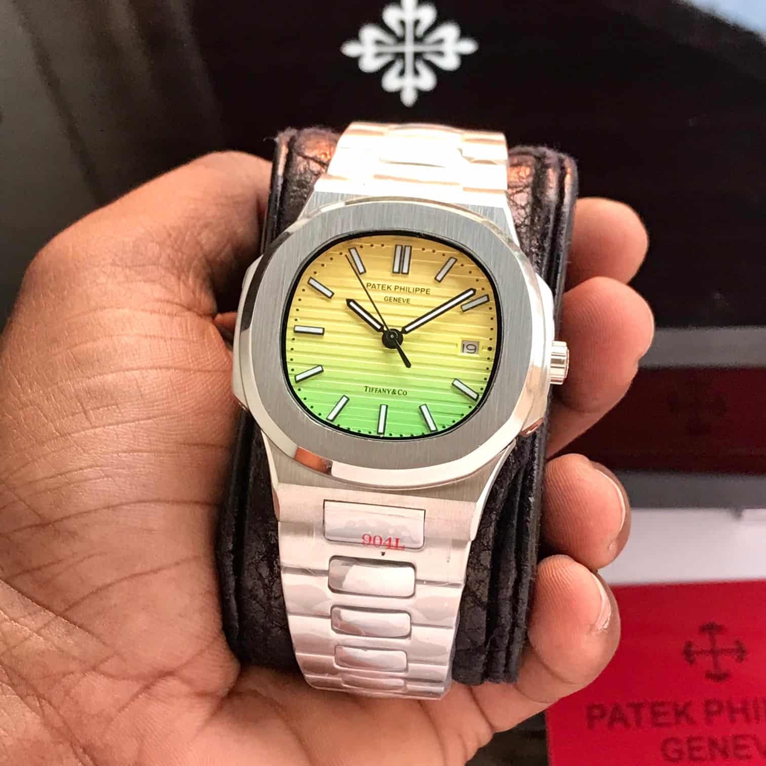 Patek Philippe Nautilus Tiffany Yellow Green Dial Edition (Automatic)