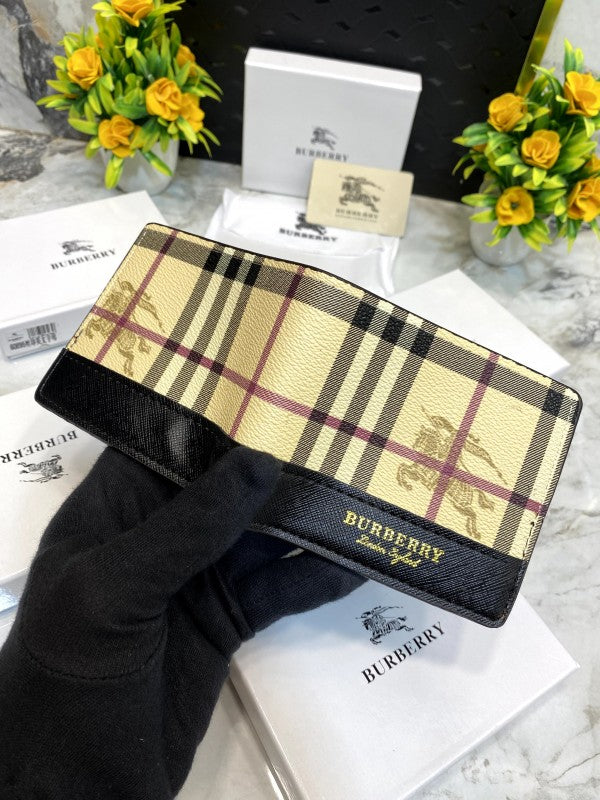 BURBERRY PREMIUM QUALITY WALLET WITH DUST COVER AND BOX