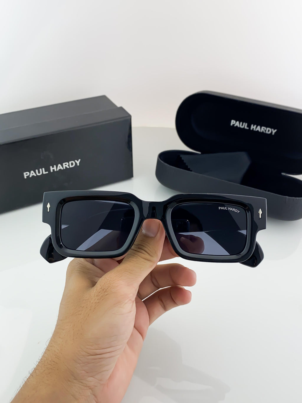 Paul hardy sunglasses with original box and kit