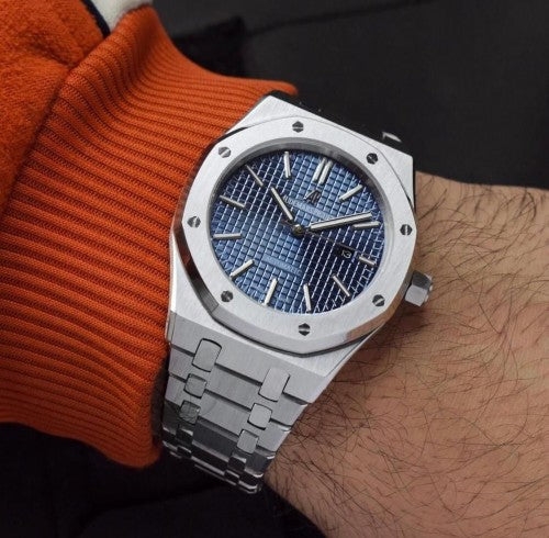 Audemars Piguet Royal Oak Silver Blue JAPAN 1ST (BATTERY MODEL)