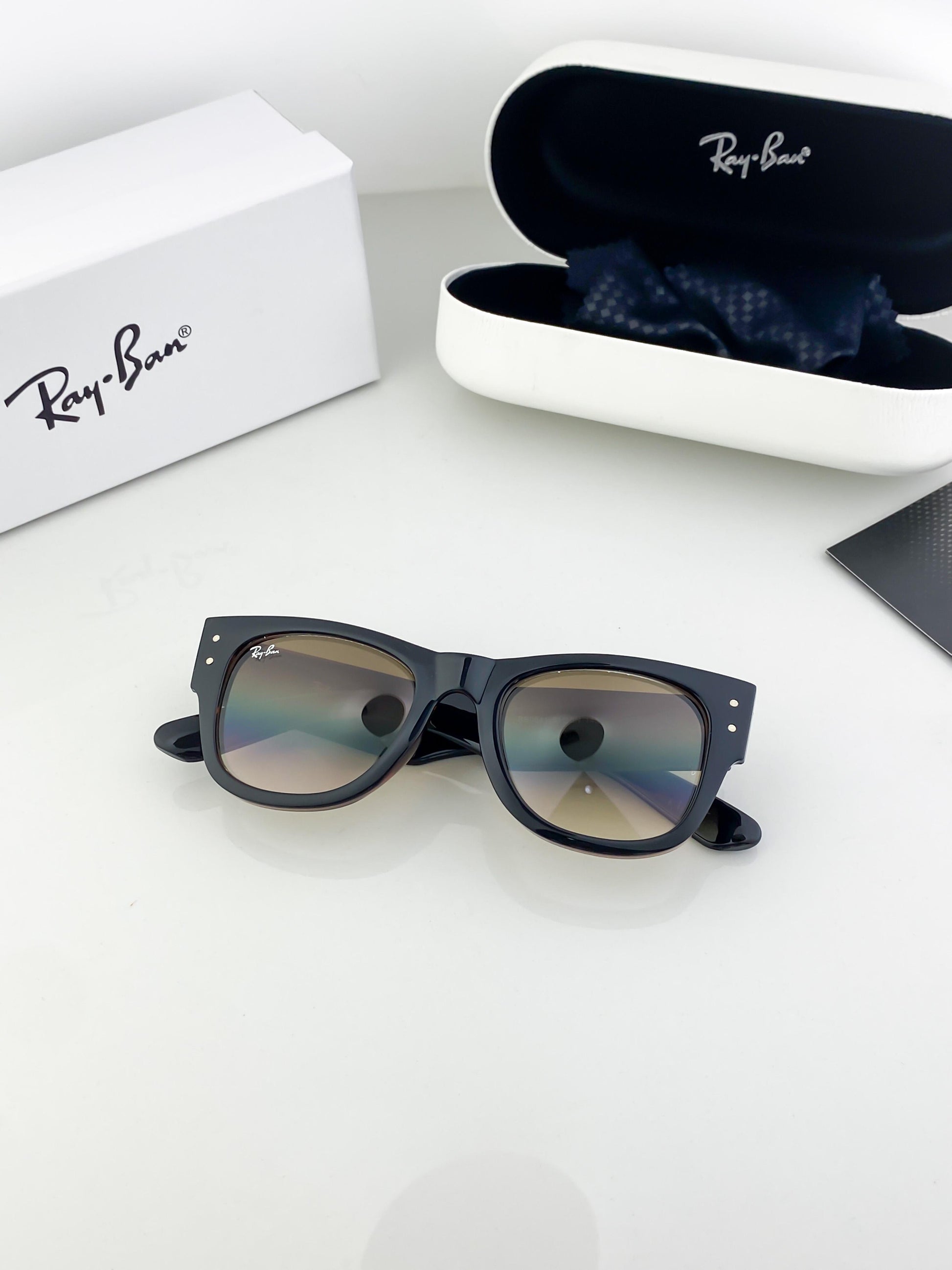 RayBan brown black sunglasses with original box and kit