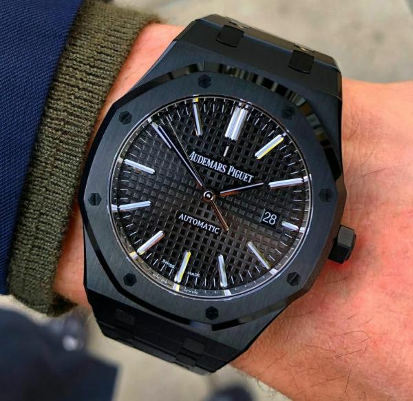 Audemars Piguet Royal Oak Full Black JAPAN 1ST (BATTERY MODEL)
