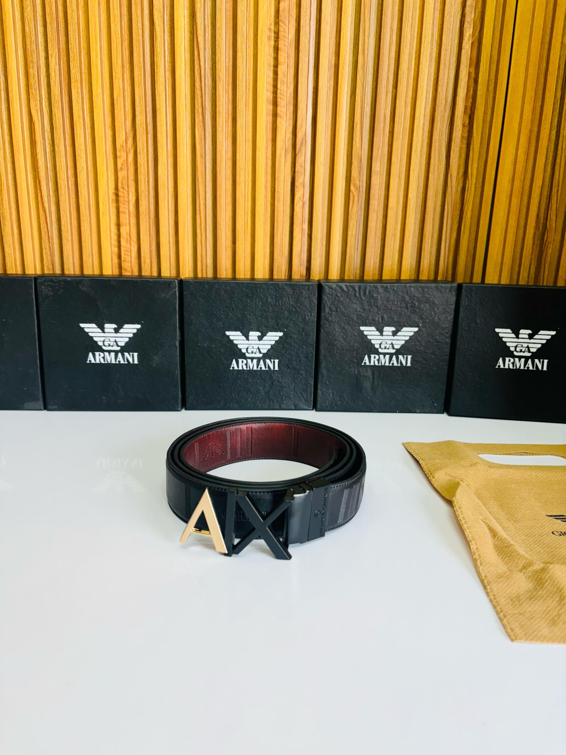 ARMANI EXCHANGE PREMIUM QUALITY REVERSIBLE BELT with original box and kit