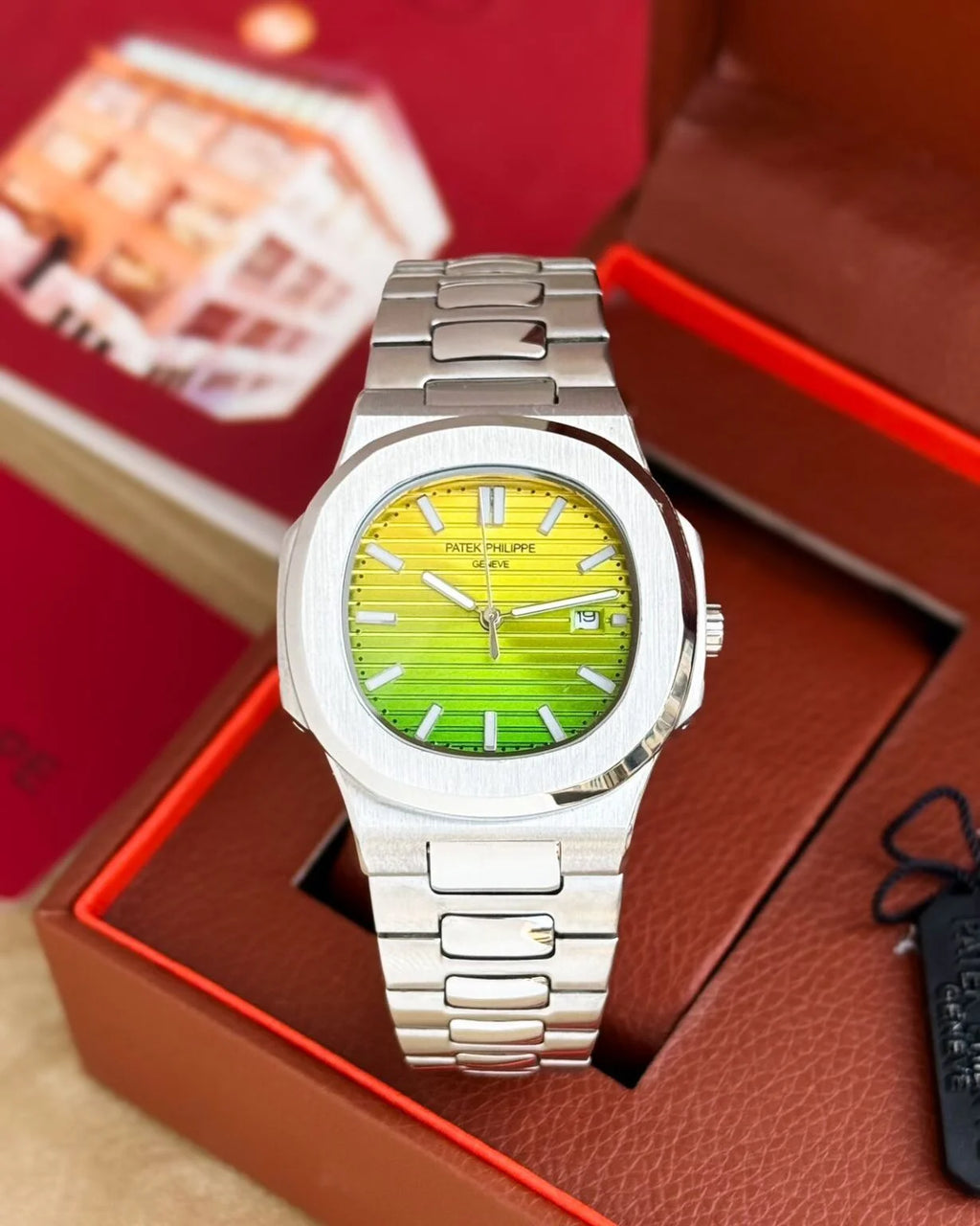 Patek Philippe Nautilus Tiffany Yellow Green Dial Edition (Automatic)