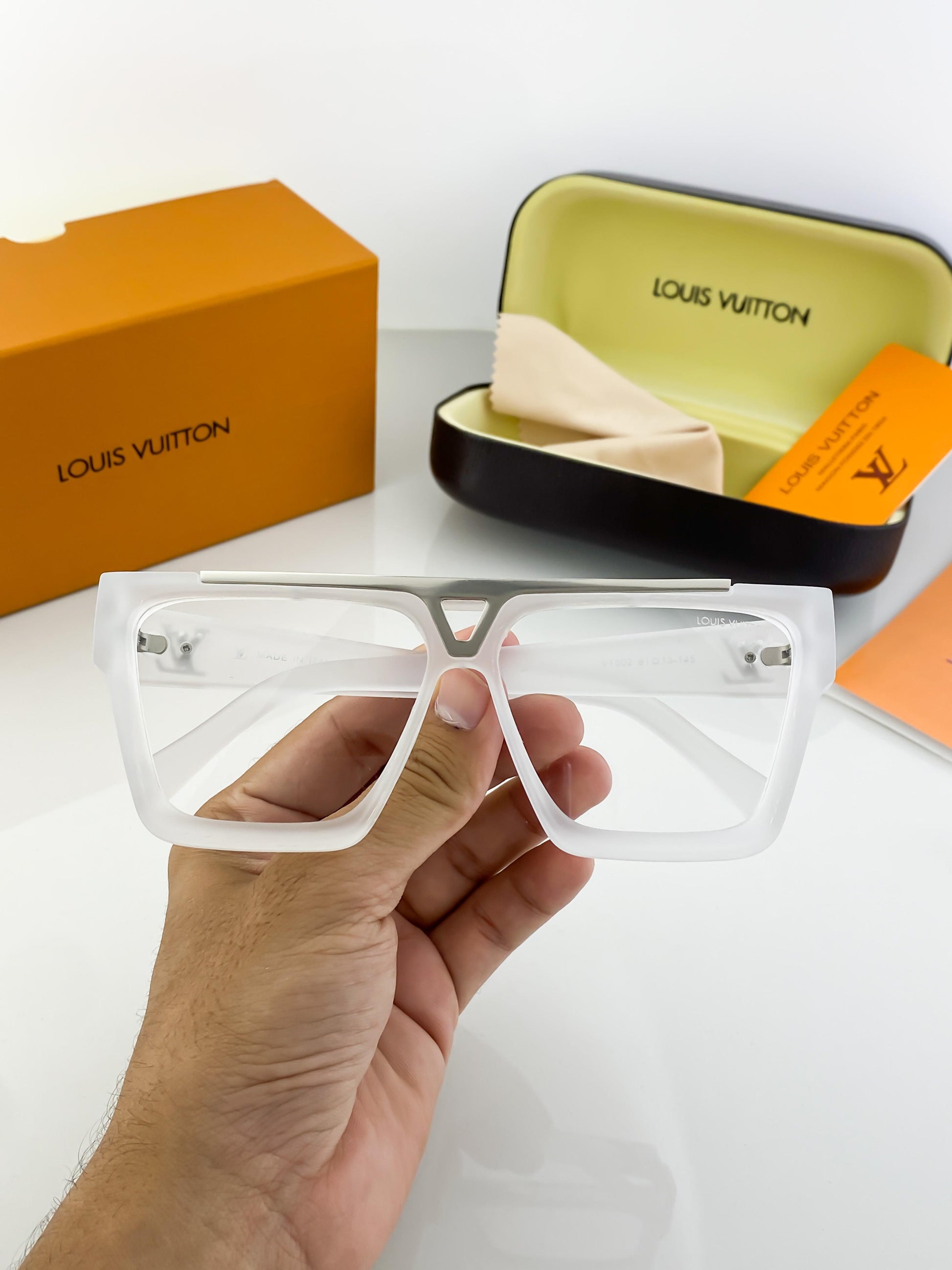 Louis Vuitton sunglasses with original box and kit